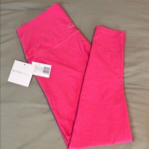Beyond Yoga Fuchsia Leggings